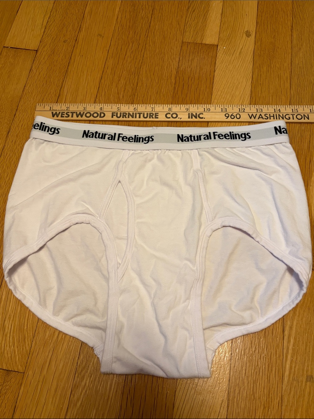 NWT - Natural Feelings men’s briefs - white (Large) 3 pairs